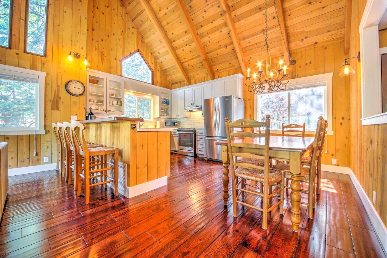 Gorgeous Lake Arrowhead Retreat Game Room And Deck מראה חיצוני תמונה