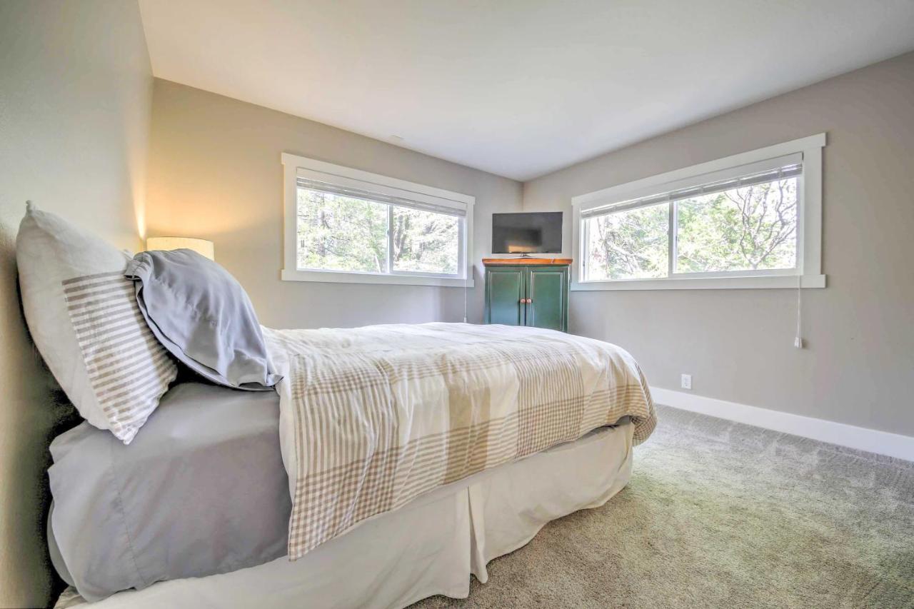 Gorgeous Lake Arrowhead Retreat Game Room And Deck מראה חיצוני תמונה